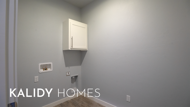 Building Photo - 303 Kirks Holw