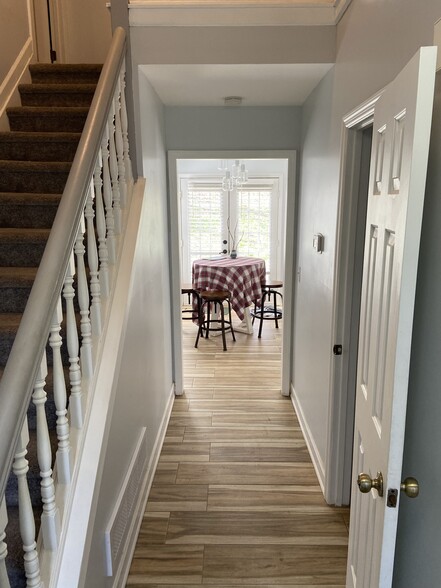 Hall leading to breakfast area - 4201 E Emerald Dr NW