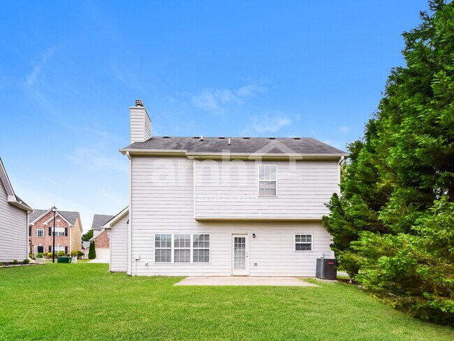 Building Photo - 2699 Red Mulberry Ln