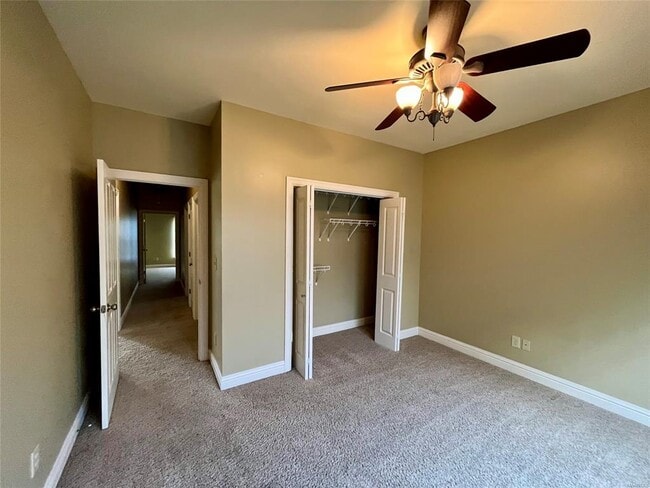 Building Photo - 8824 Alderwood Way