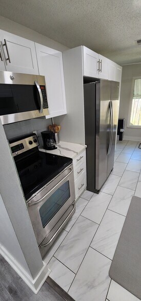 Building Photo - 601 Heritage Ln