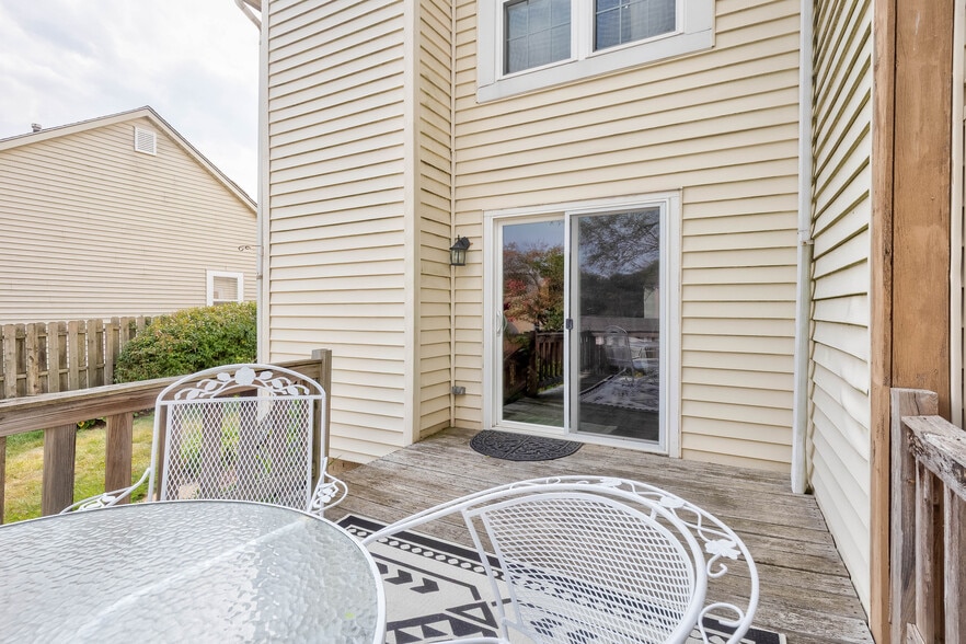 Building Photo - 6524 Blossomwood Cir NE