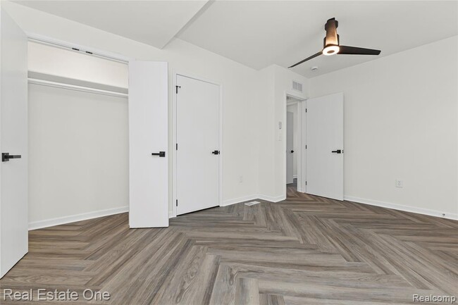 Building Photo - 2824 Williams St