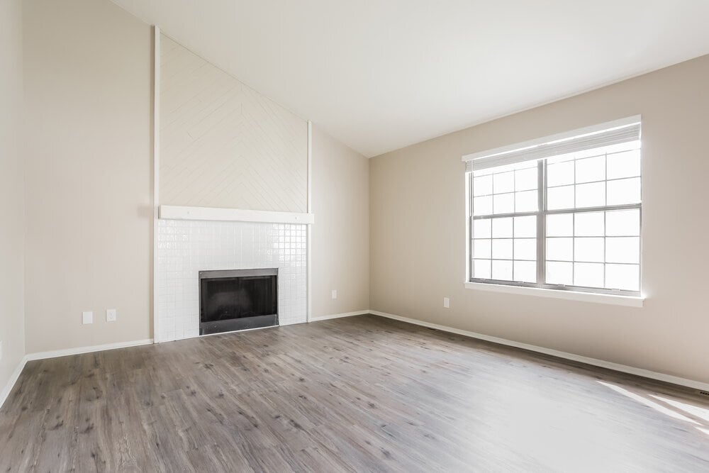 Building Photo - 17497 E Grand Dr