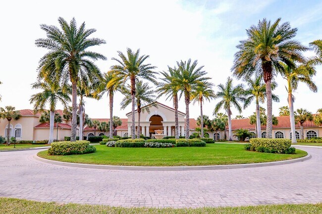 Building Photo - 421 Sunview Way