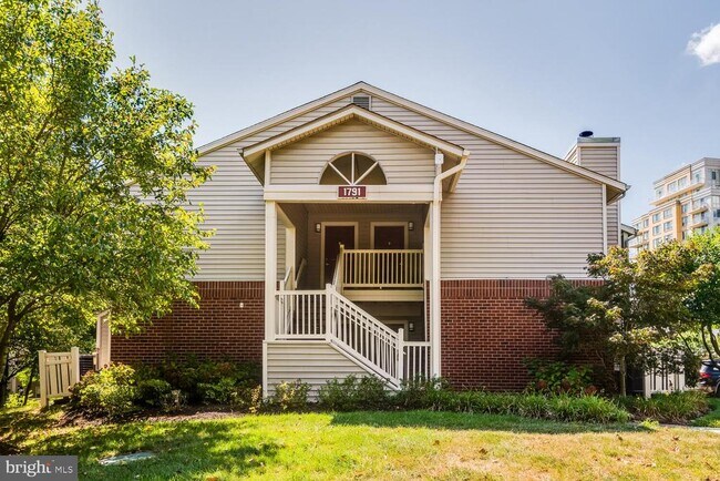 Building Photo - 1791 Jonathan Way