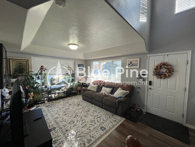 Building Photo - 5107 Lindee Ln