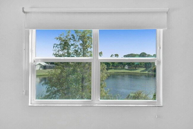 Building Photo - 4110 NW 10th St