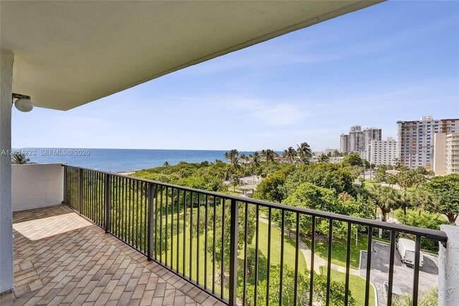 Building Photo - 1201 S Ocean Dr