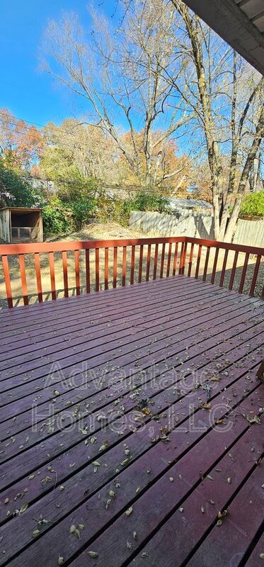 Building Photo - 7504 E 112th St