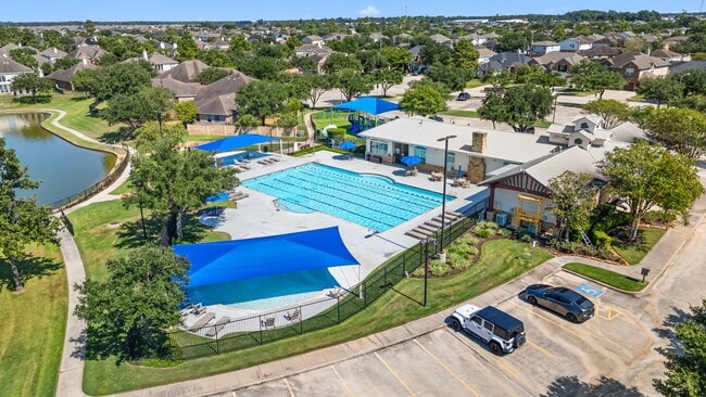 Building Photo - 30218 Legacy Pines Dr