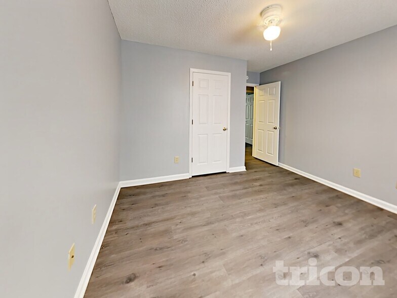Building Photo - 233 Barger Cir