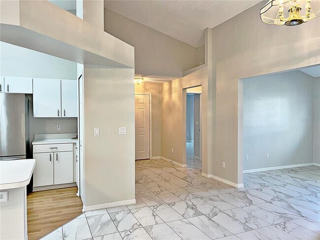 Building Photo - 3505 Tenby Cir