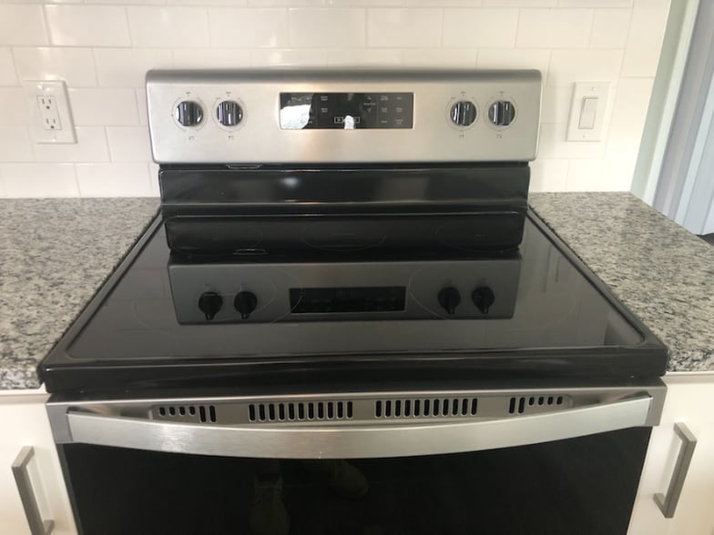 Building Photo - 1445 12th Ave S