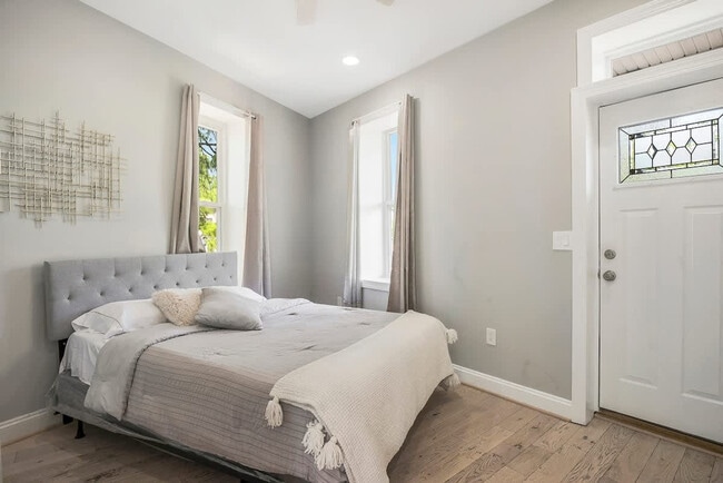 Building Photo - 45 Rhode Island Ave NE