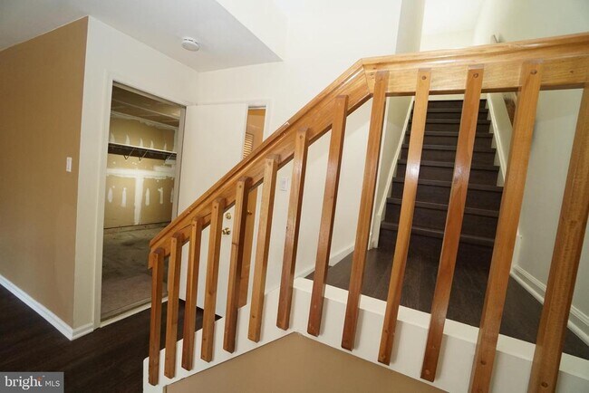 Building Photo - 2000 Harvard Dr