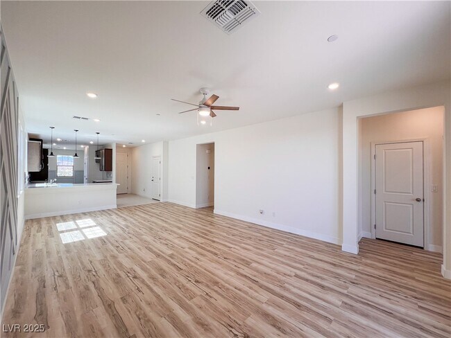 Building Photo - 12470 Madison Pk Pl