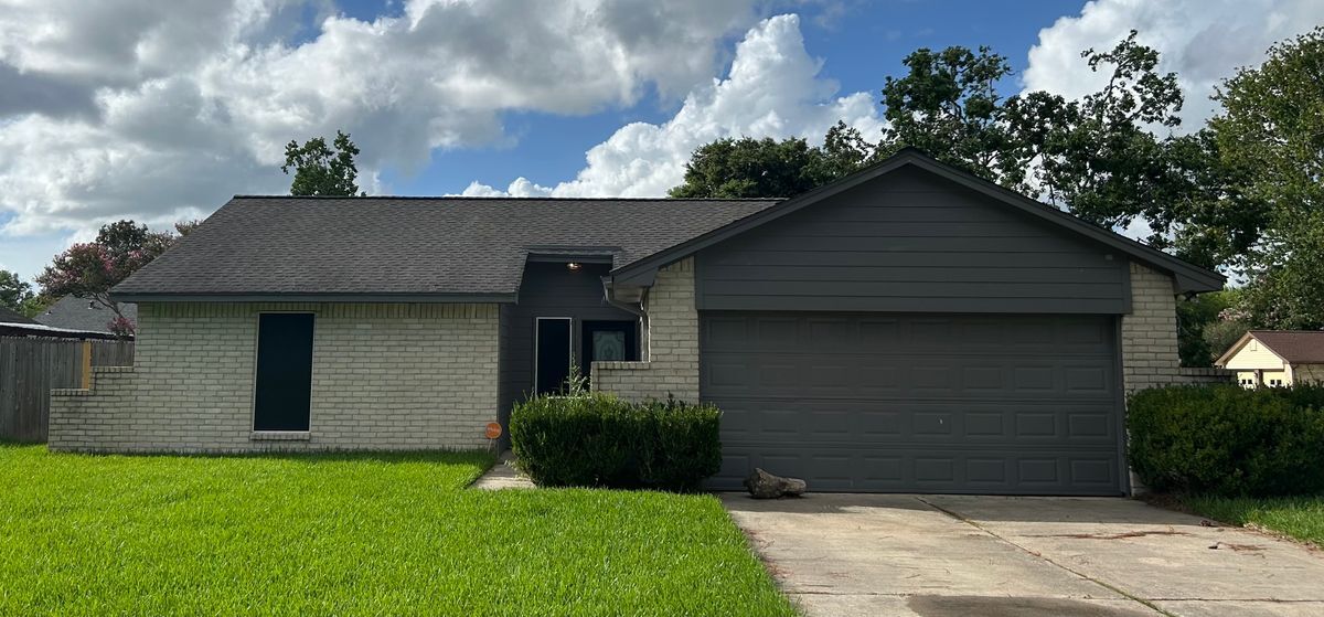 Building Photo - 5810 Wildfire St