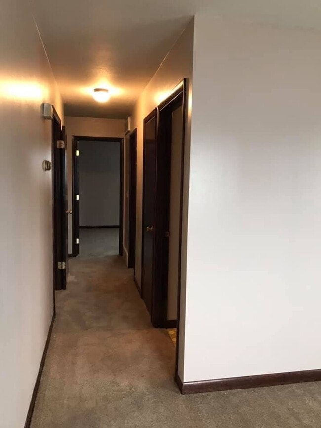 Building Photo - Spacious  House with Detached Garage & Finished Basement