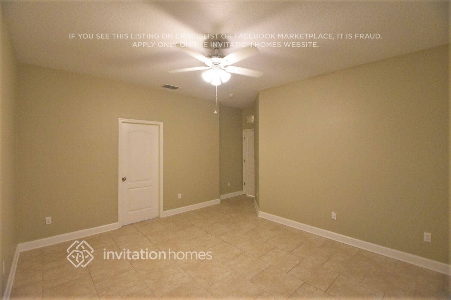 Building Photo - 12345 Ridgedale Dr