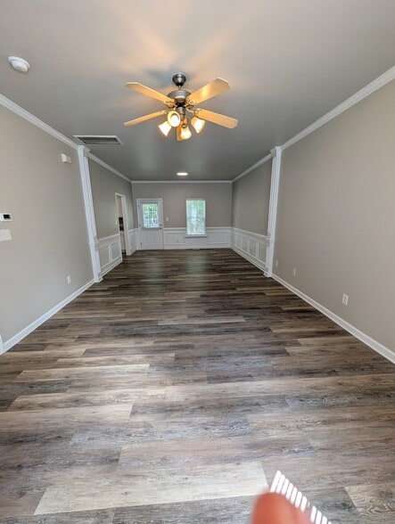 Building Photo - 2035 Schieffelin Rd