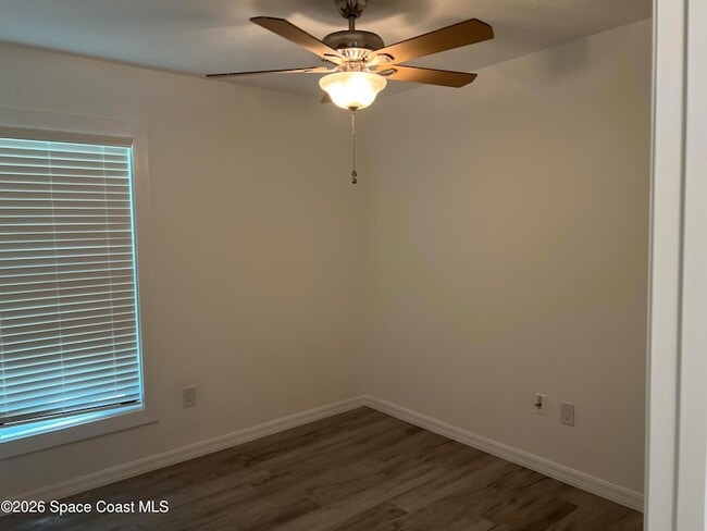 Building Photo - 1071 Cadillac Dr NE