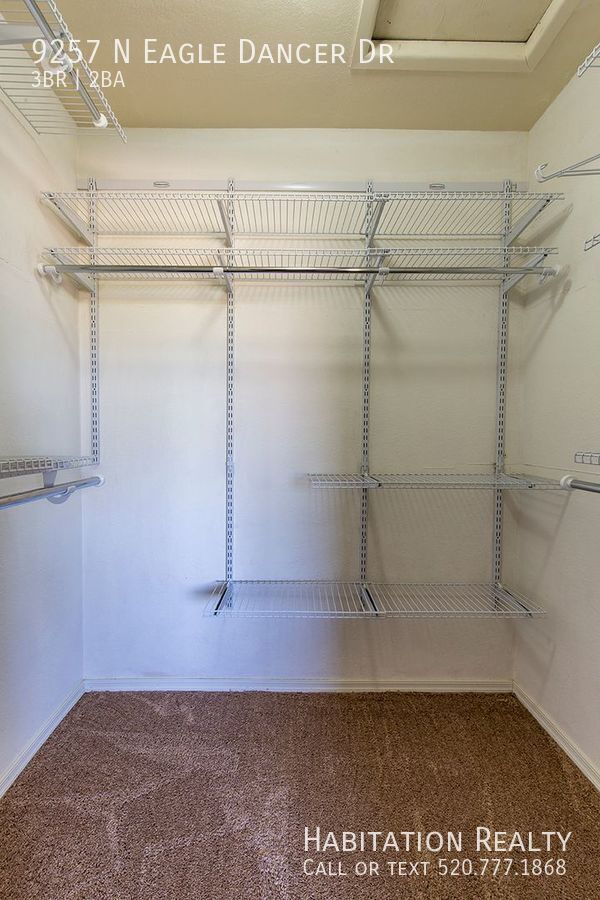 Building Photo - 9257 N Eagle Dancer Dr