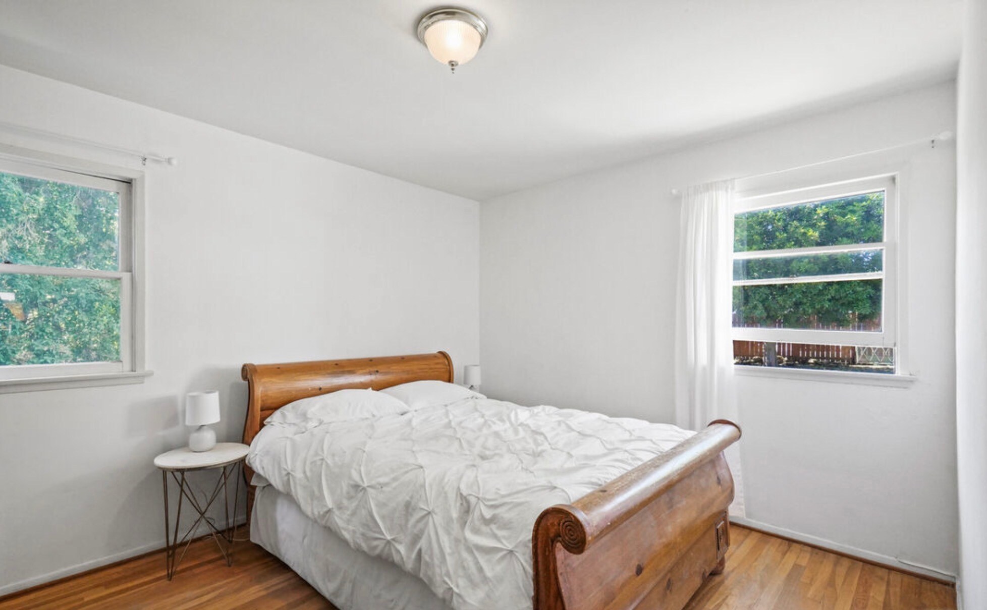 Building Photo - 22712 Leonora Dr