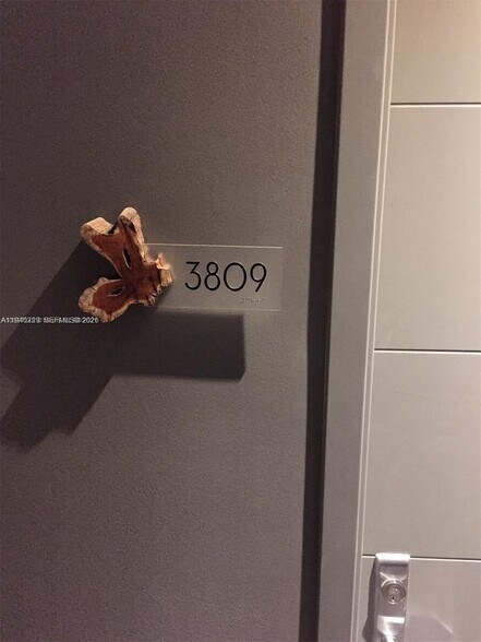 Building Photo - 1010 Brickell Ave