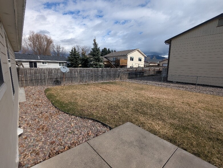 Building Photo - 7 Beth Rd