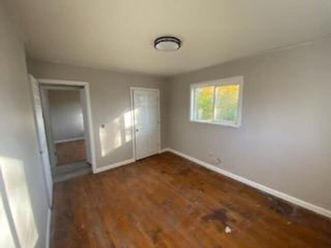 Building Photo - 1704-1706 Harrison St (J&amp;L)