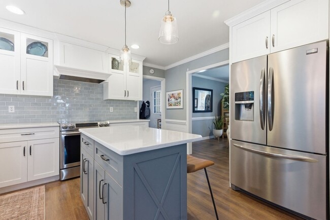 Building Photo - 216 Tiger Run