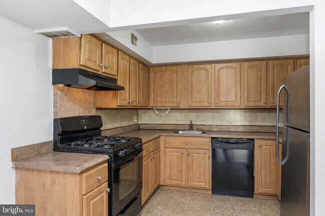 Building Photo - 222 Stony Way
