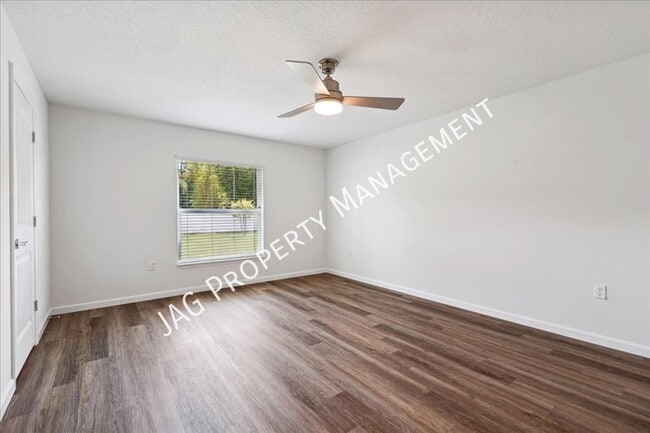 Building Photo - 174 Underwood Trl