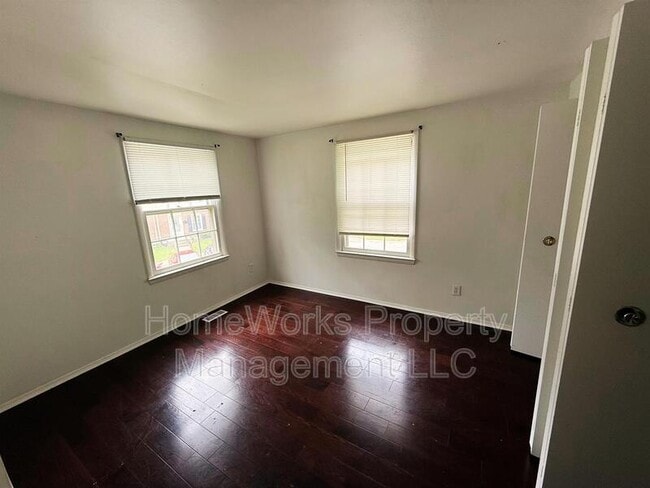 Building Photo - 3422 Moultree Pl