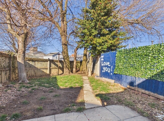 Building Photo - Single Family Home in Middletown