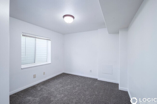 Building Photo - 5068 Murray Blvd