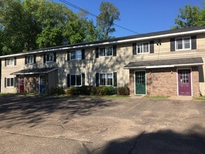 Building Photo - 1815 3rd St E