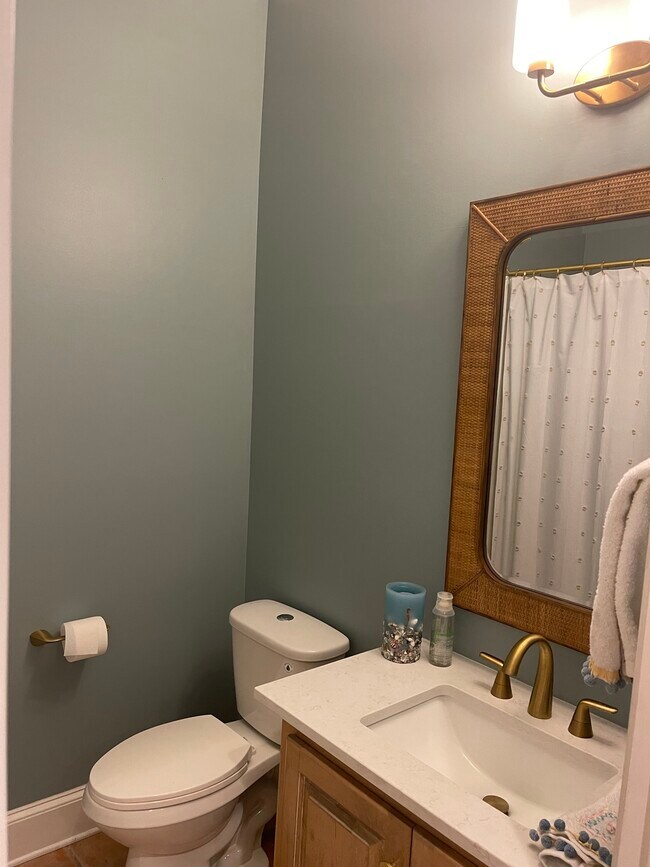 Building Photo - 103 Oak Bend Ct