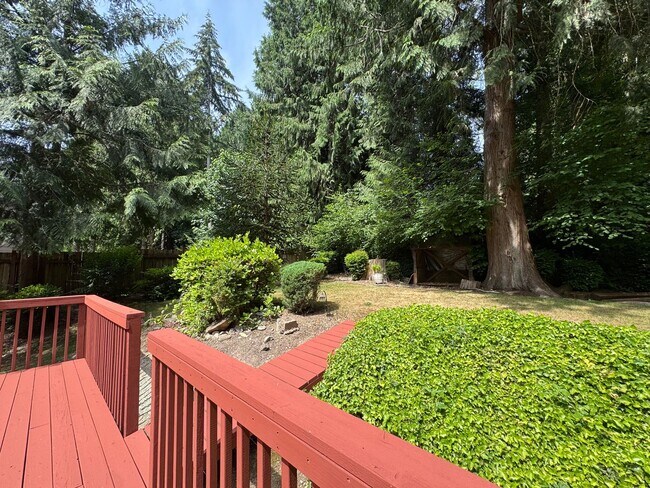 Building Photo - Tranquil 3 bedroom Rambler!!!
