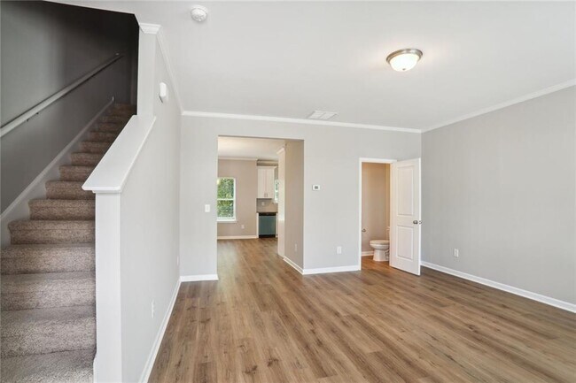 Building Photo - 2852 Laurel Ridge Cir