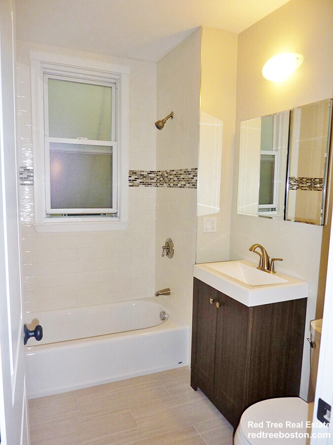 Building Photo - 175 Princeton St