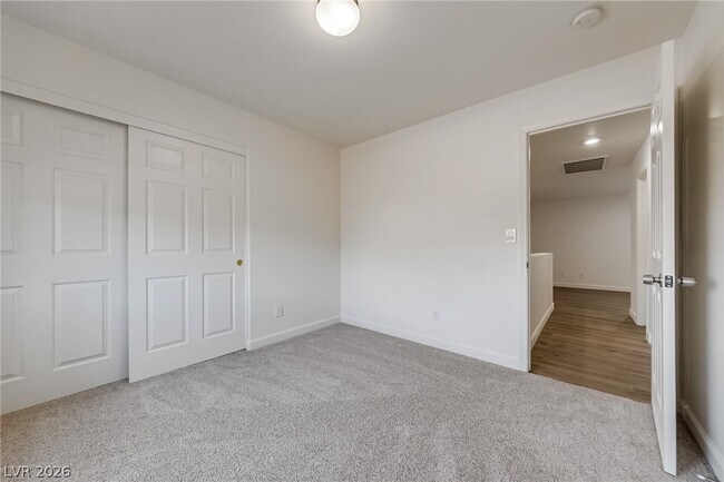 Building Photo - 10429 Vinson Point Ave