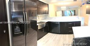 Building Photo - 1540 NE 191st St