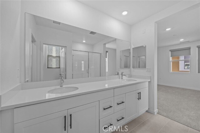 Building Photo - 6137 Valentina Wy