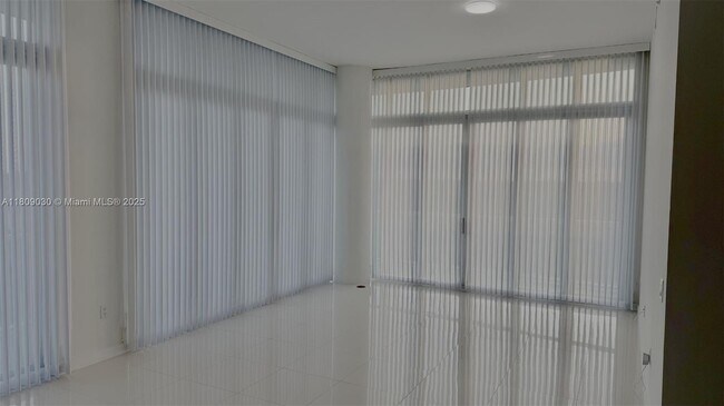 Building Photo - 7825 NW 107th Ave