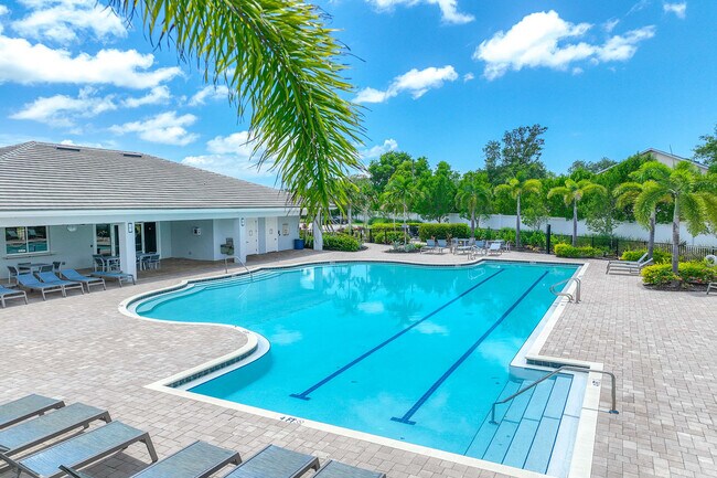 Building Photo - 1057 Tranquil Brk Dr