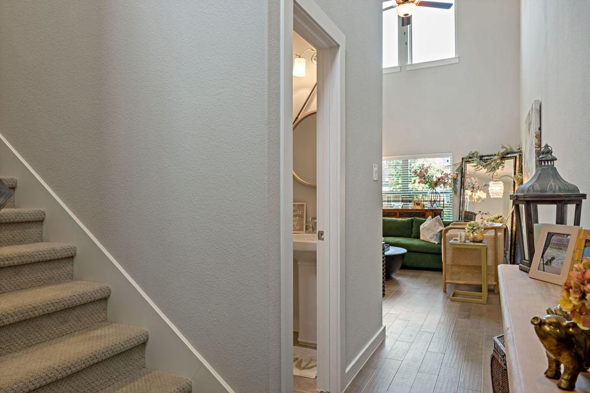 Building Photo - 2749 Starburst Dr