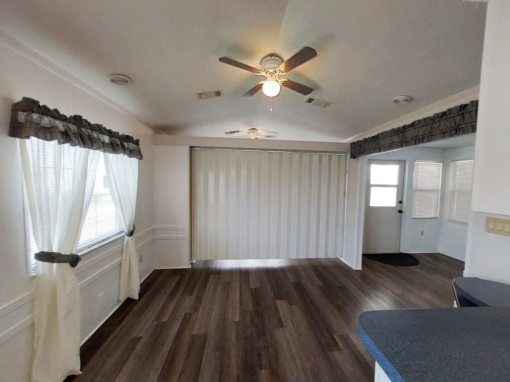 OFFICE AREA - 1108 49th Avenue Ter W