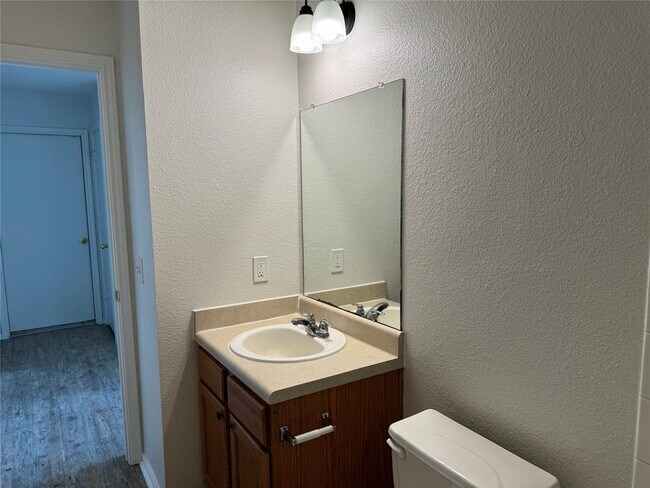 Building Photo - 12415 Jamie Dr